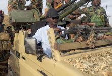 Manawi with his forces, Agencies